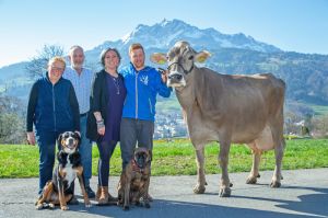 ZOLDA CH 120.0667.8240.4 Buholzer Urs BVCH25420
